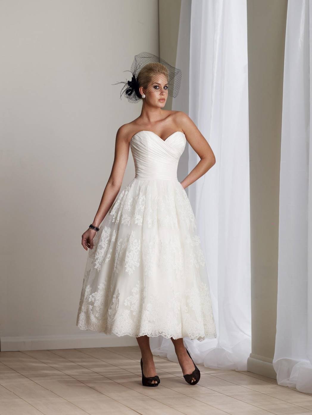 20 Cool Short Wedding Dresses MagMent