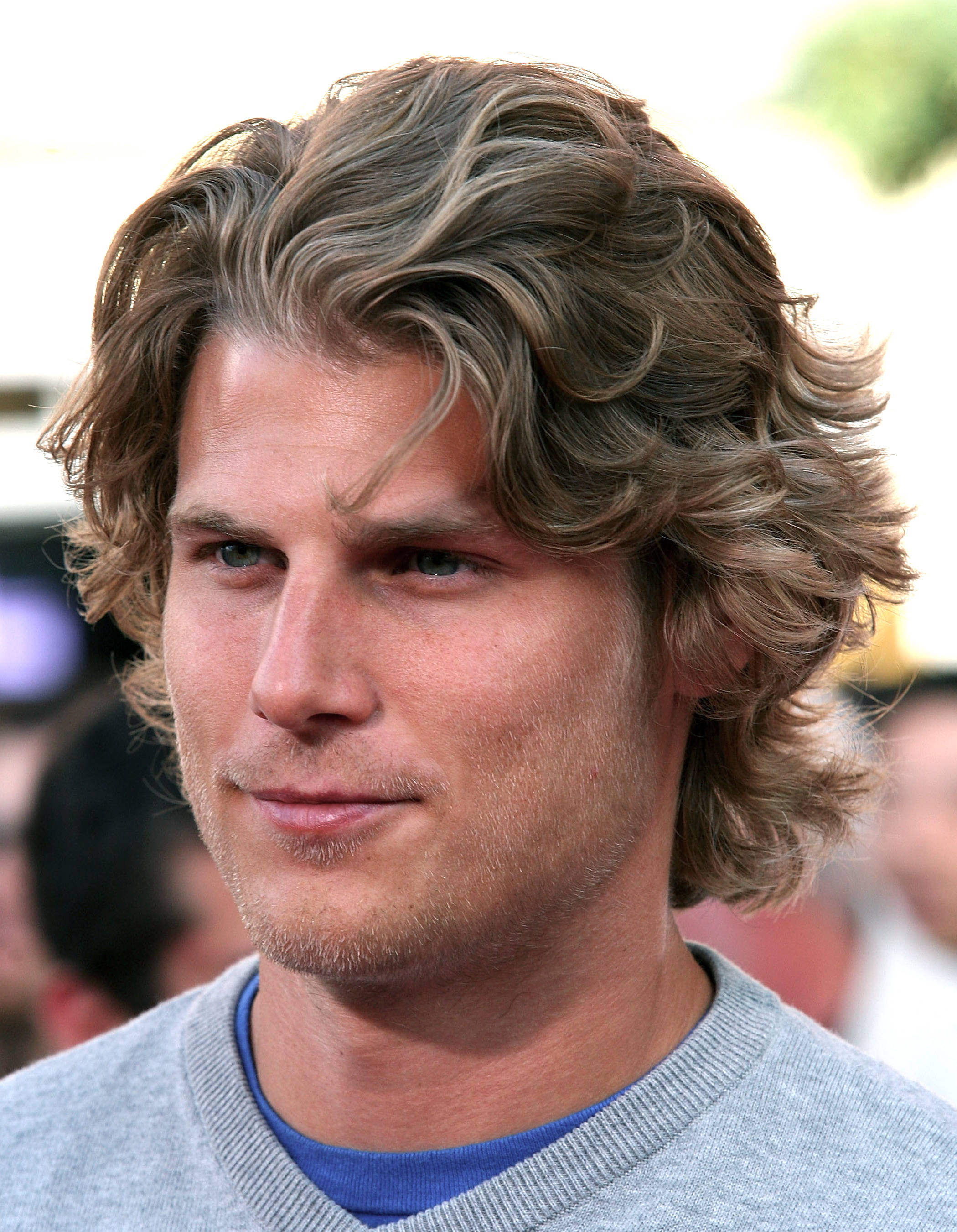 Curly Hairstyles for Men with Long Hair