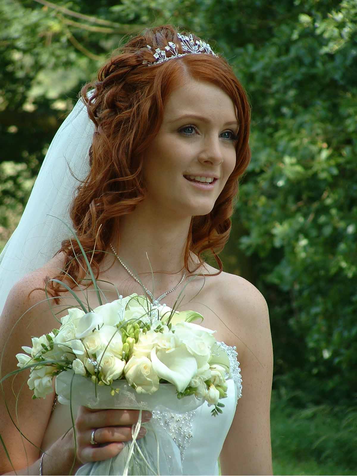 Vintage Wedding Hairstyle for Curly Hair