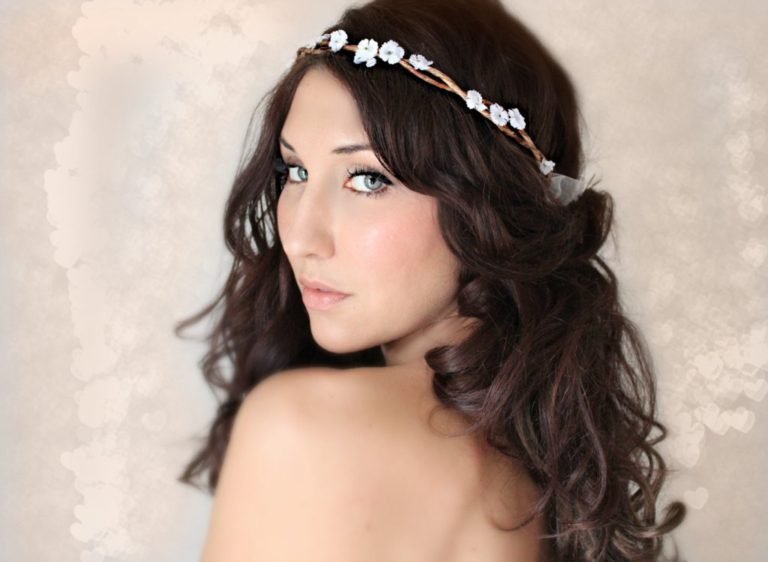 29 Beautiful Rustic Wedding Hairstyles Ideas - MagMent