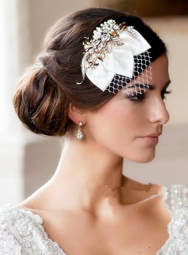 Retro Wedding Hairstyles With Bangs