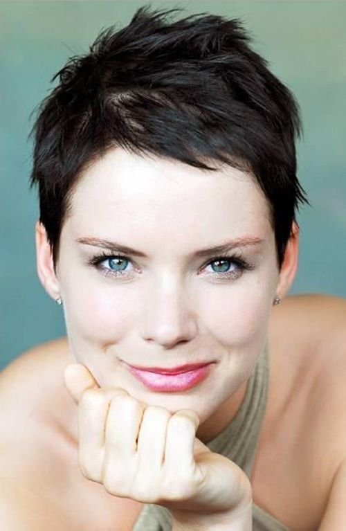 Pixie Cuts Simple Short Hairstyles