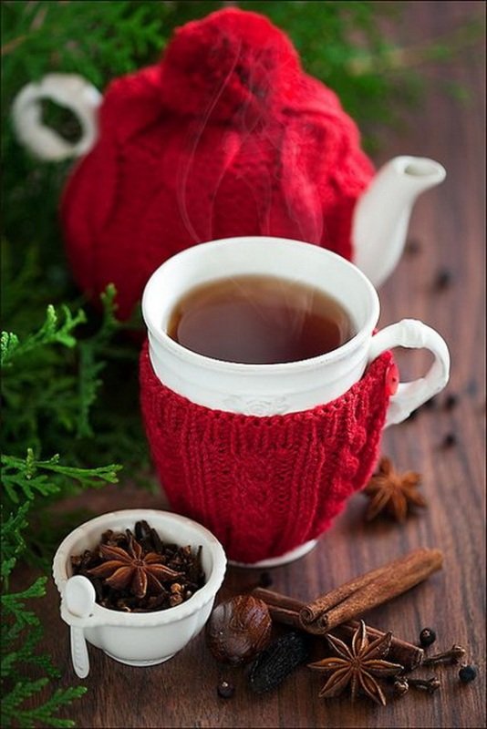 Christmas Tea Cup Cozy