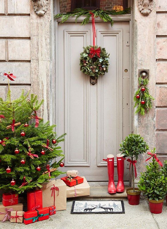 front-door-christmas-decorating-ideas