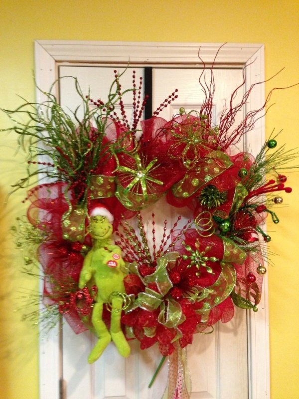 Grinch Christmas Wreath