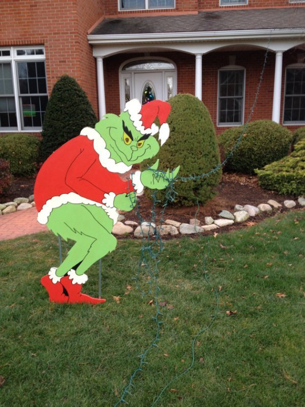 30 Grinch Christmas Decorations Ideas - MagMent