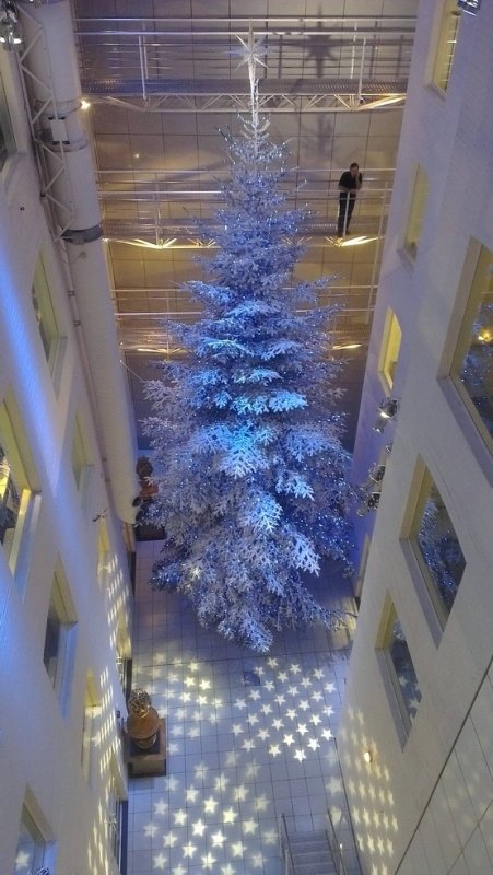 office-christmas-tree-decorations