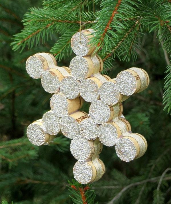 awesome-wine-cork-christmas-ornaments