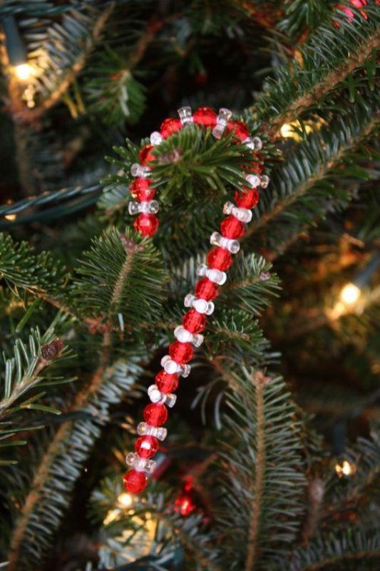 beaded-candy-cane-ornaments