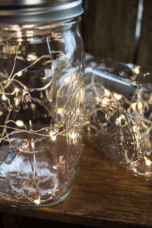 beautiful-christmas-lights-decoration-with-mason-jars