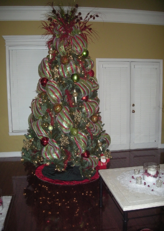 christmas-tree-decorating-ideas-deco-mesh