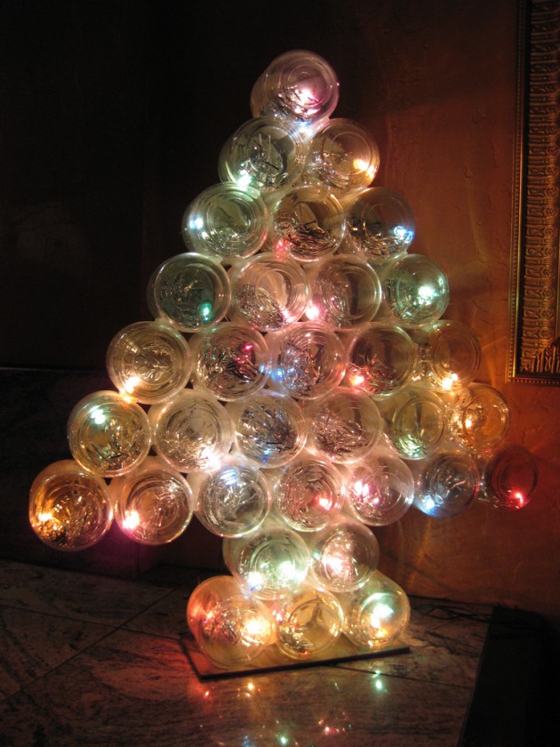 christmas-tree-made-out-of-baby-food-mason-jars