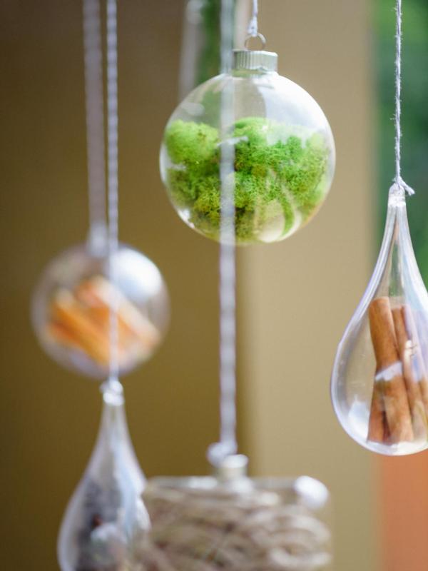 clear-glass-christmas-ornament-ideas