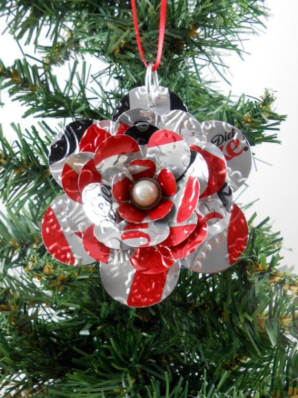 coke-can-christmas-ornament-flower