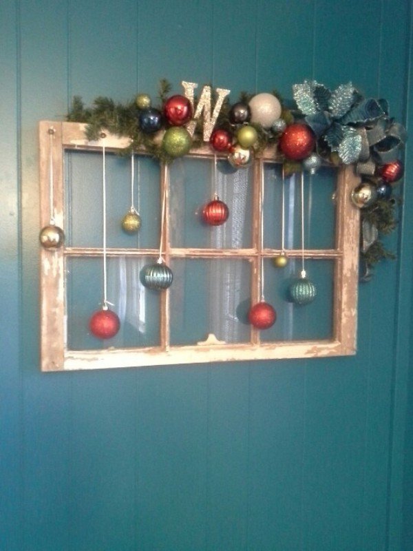 cool-indoor-christmas-window-decorations