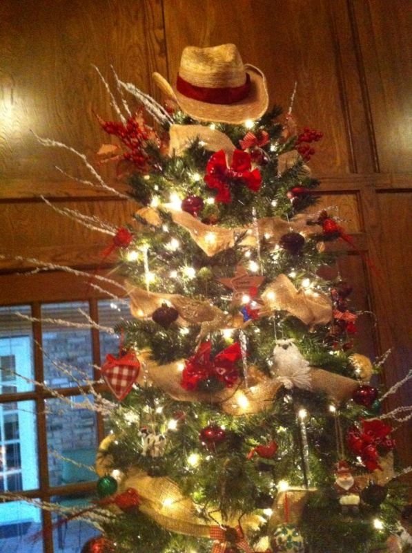 country-western-christmas-tree