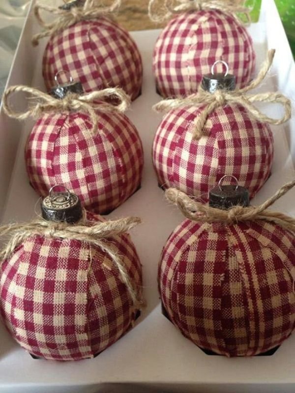 country-style-christmas-ornaments