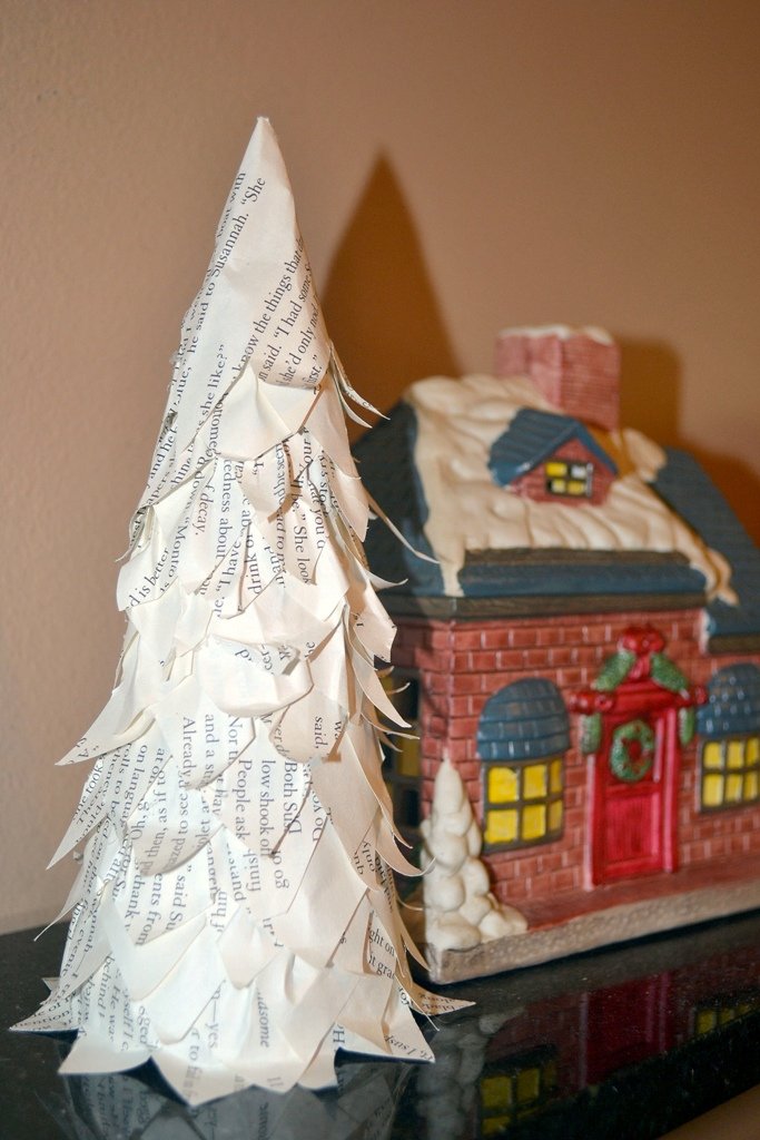 diy-paper-christmas-tree
