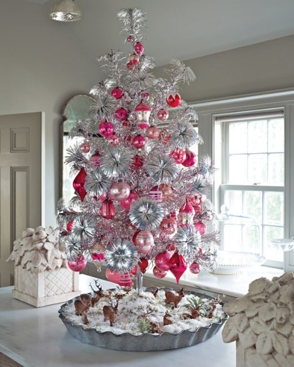 exciting-silver-and-pink-christmas-tree-decorations