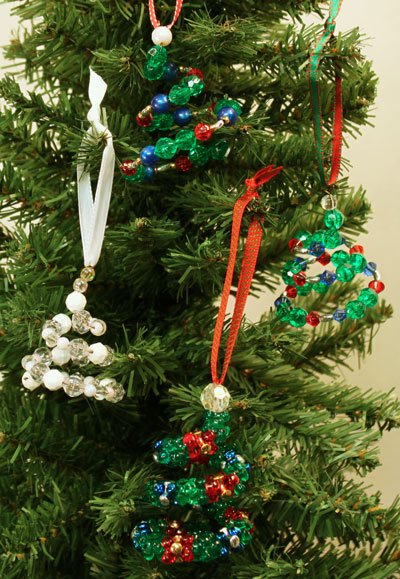 four-hanging-easy-christmas-crafts-spiral-beaded-christmas-ornaments