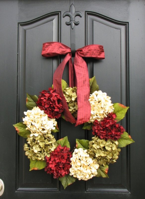 front-door-christmas-wreath
