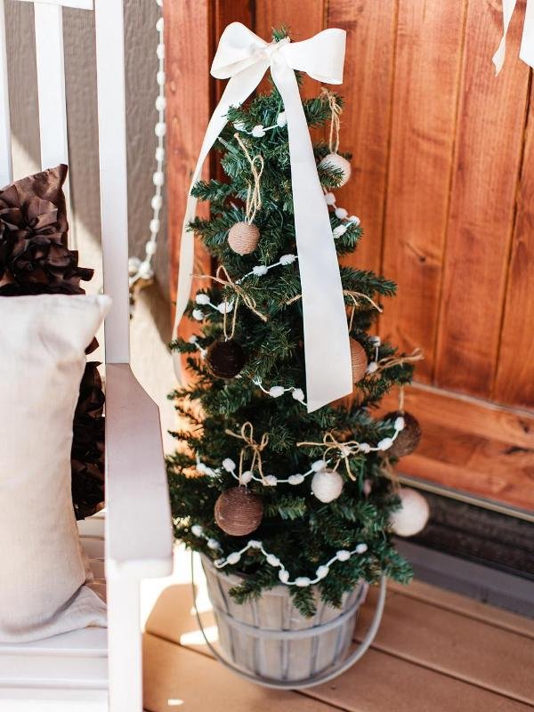 front-porch-christmas-decorating-ideas