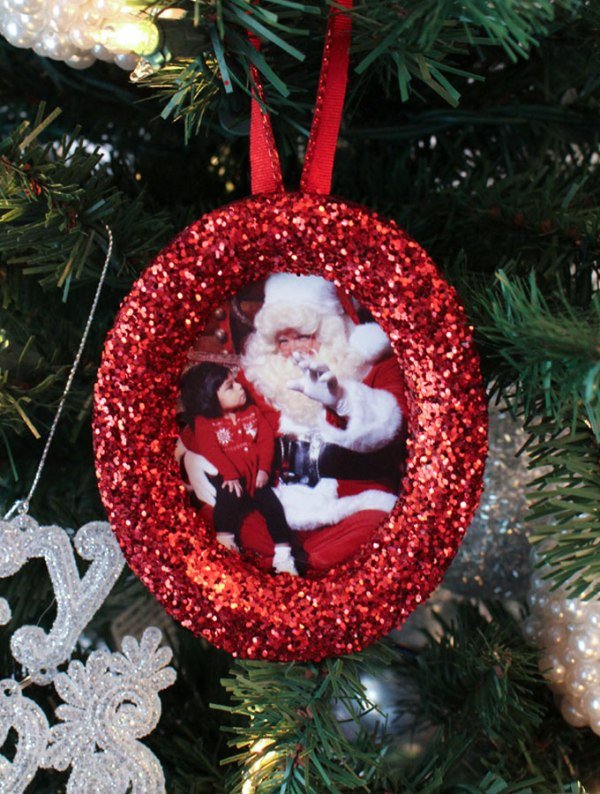 glitter-christmas-tree-ornaments