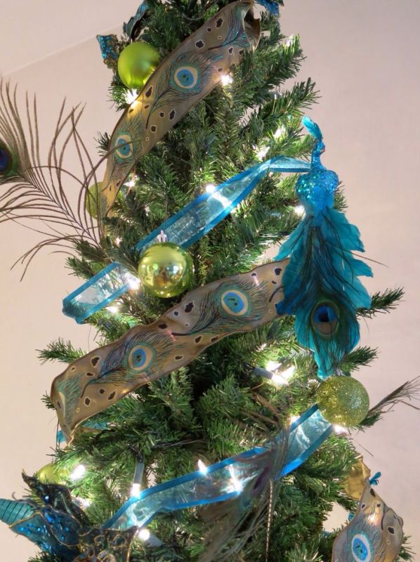 great-peacock-christmas-tree-ideas