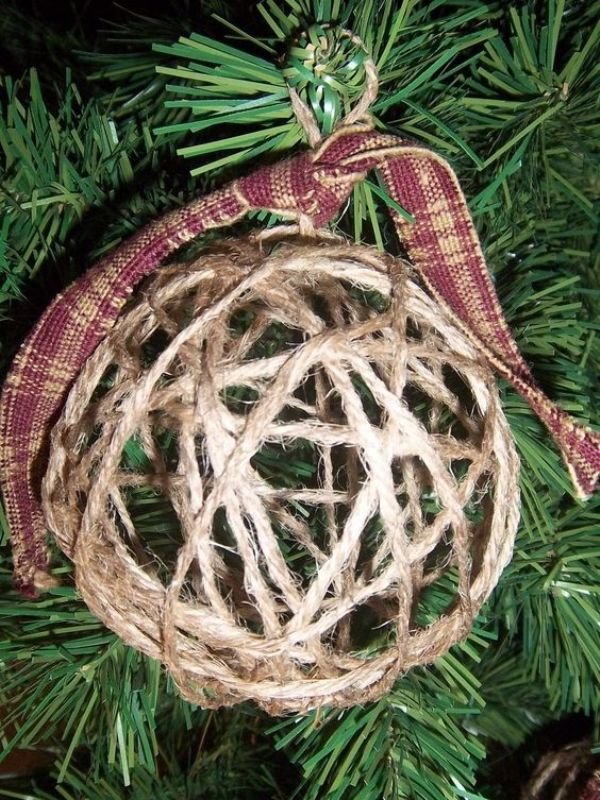 handmade-jute-christmas-ornaments