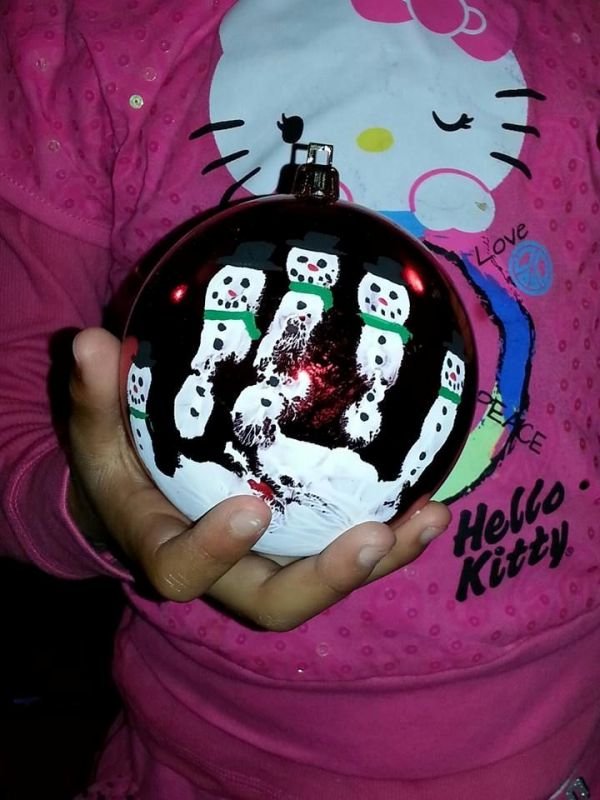 handprint-snowman-christmas-ornaments