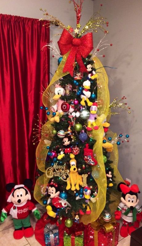 mickey-mouse-clubhouse-christmas-tree