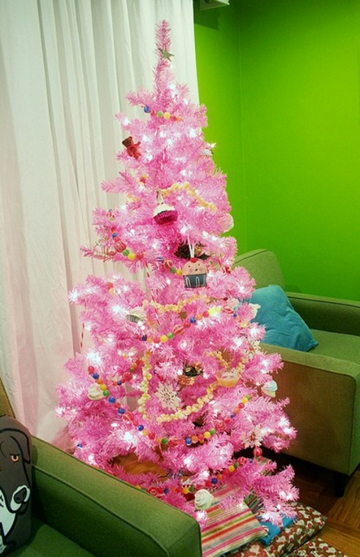 pink-christmas-tree-decorating-ideas