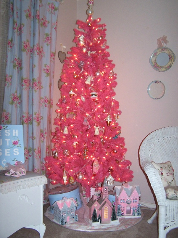pink-christmas-tree-decorations-ideas