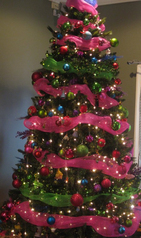 pink-and-green-christmas-tree