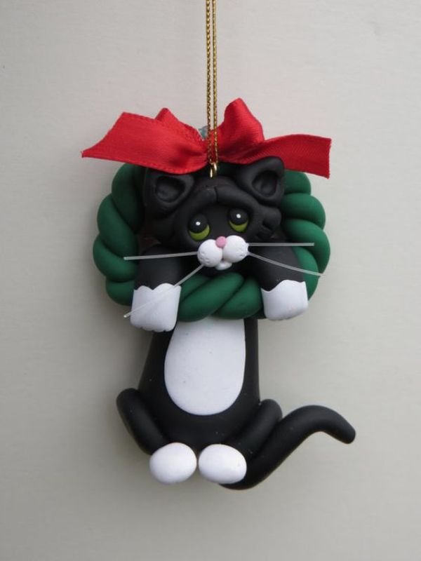 polymer-clay-charms-christmas-diy-cat-ornament