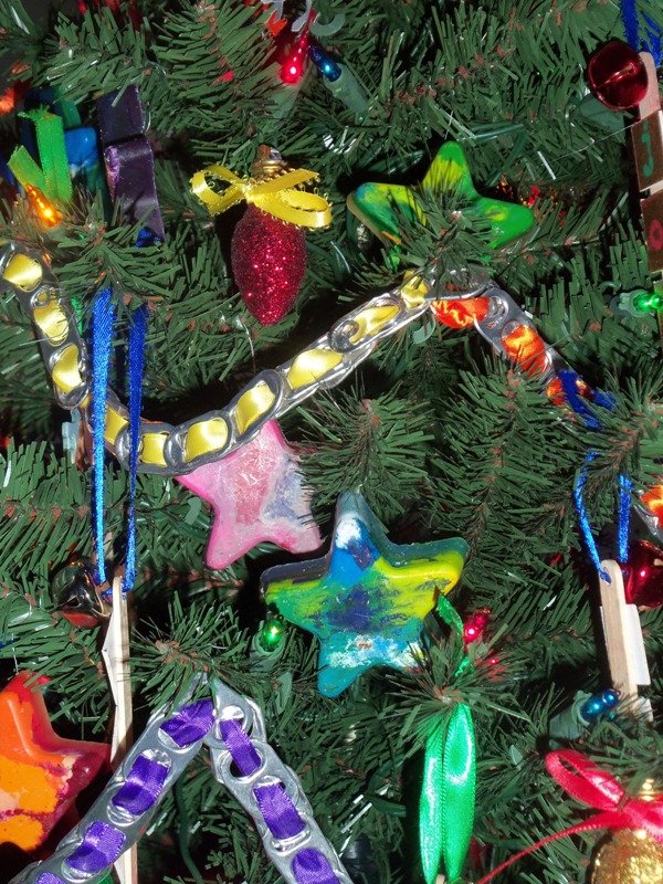 recycled-christmas-ornaments