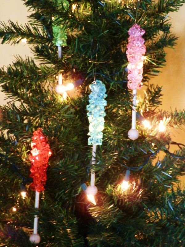 25 Ideas To Make Candy Christmas Ornaments  MagMent