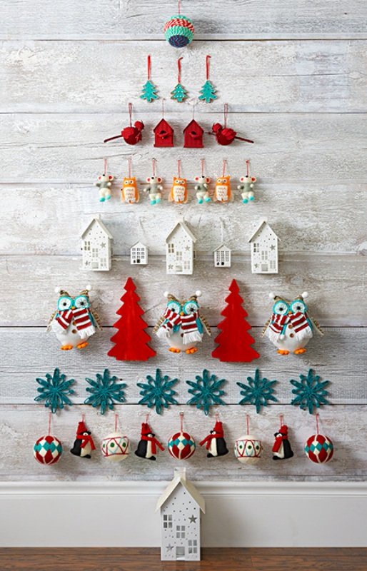 rows-of-hanging-holiday-ornaments-narrow-to-a-point