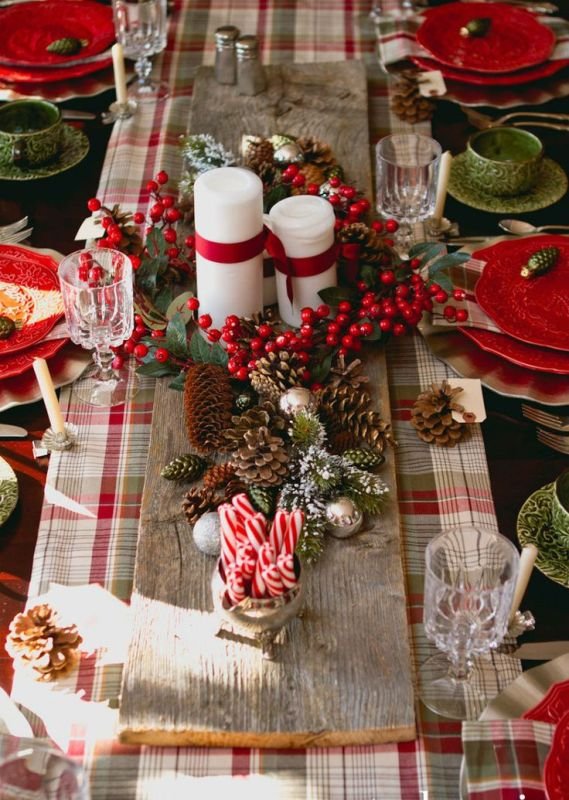 rustic-christmas-table-decor