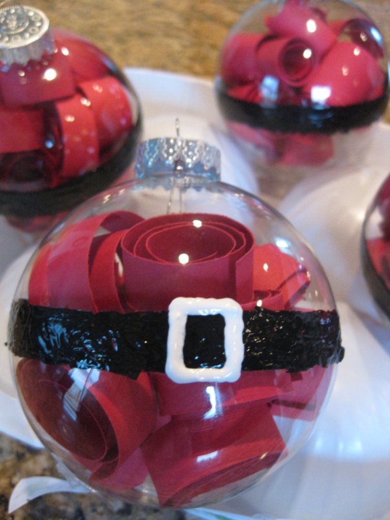 santa-belly-ornaments