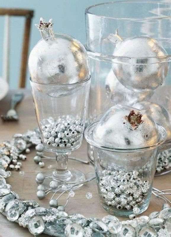 silver-christmas-decorations-ideas