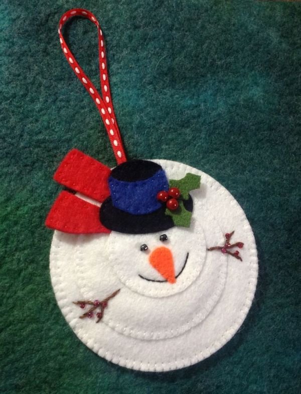 snowman-felt-christmas-ornament
