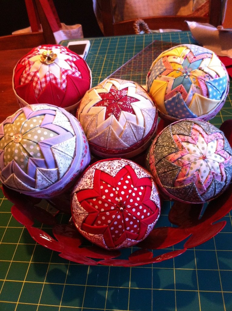 styrofoam-balls-christmas-ornaments-patterns