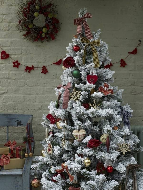 traditional-christmas-decorations-ideas