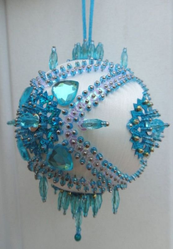 turquoise-christmas-ornaments