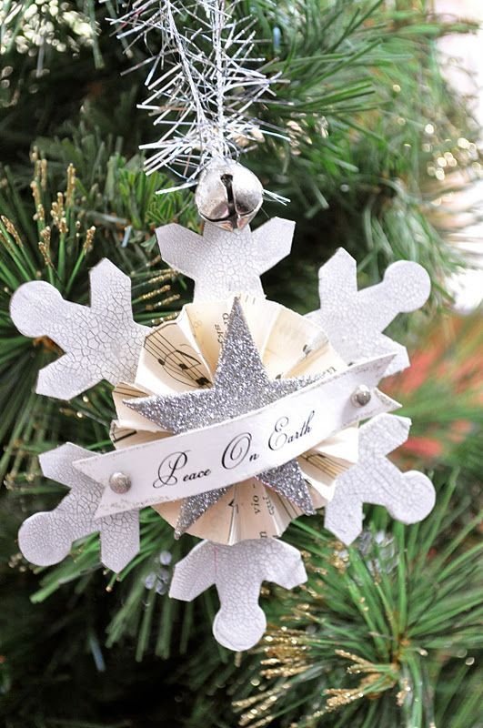 vintage-snowflake-christmas-ornament
