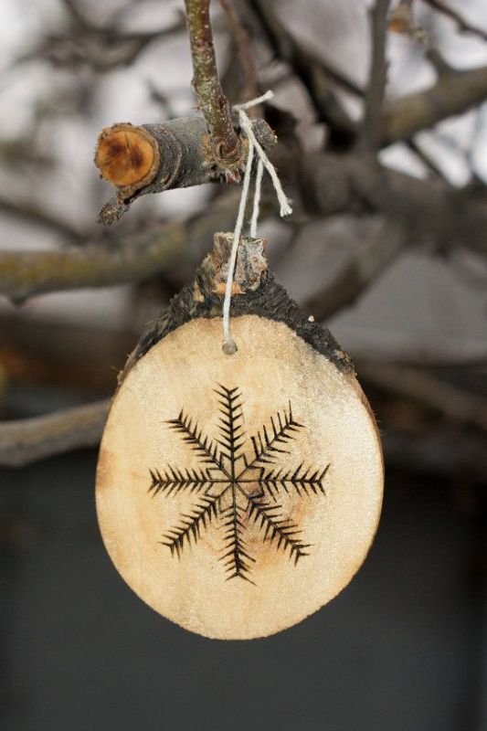 wood-burned-christmas-ornaments