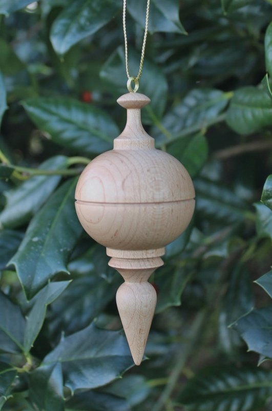 wood-christmas-tree-ornaments
