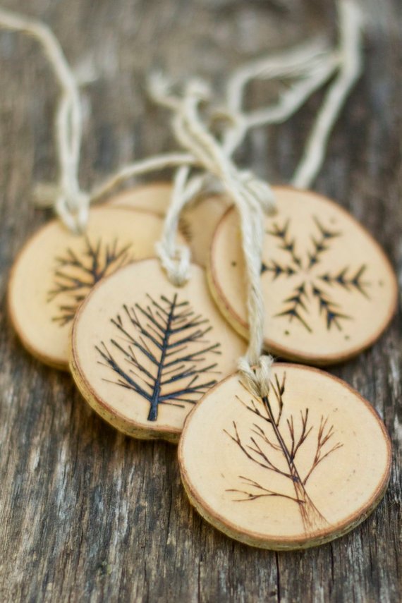 wood-christmas-tree-ornaments