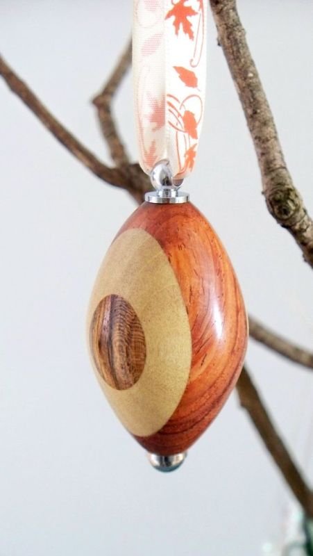 wood-turned-christmas-ornaments-ideas